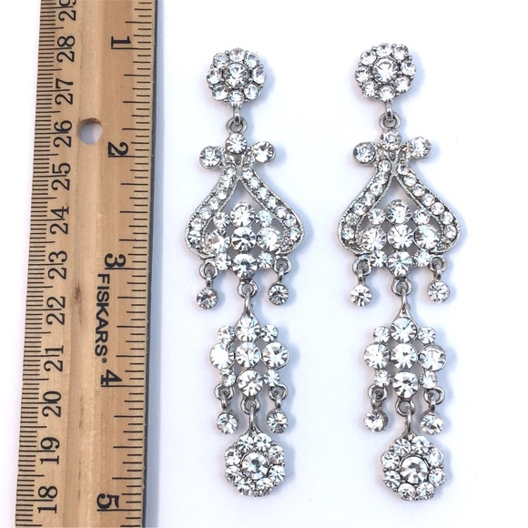 Swarovski Crystal Chandelier Occasion Earrings - Picture 3 of 3